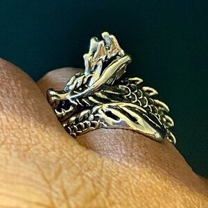 Silver Tone Textured Dragon Wrap Ring. Size 6. Adjustable. Goth.